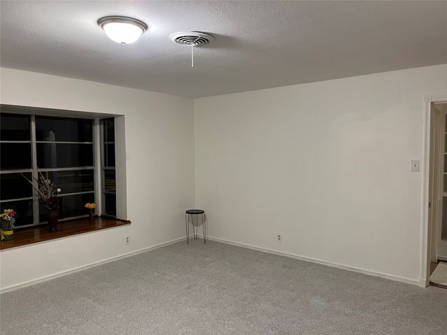 1813 E Belt Line Road, Carrollton, TX 75006