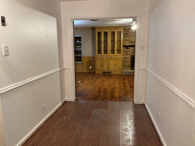 1813 E Belt Line Road, Carrollton, TX 75006