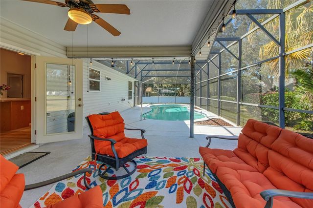 1203 LAUREL OAK LANE, Lady Lake, FL 32159