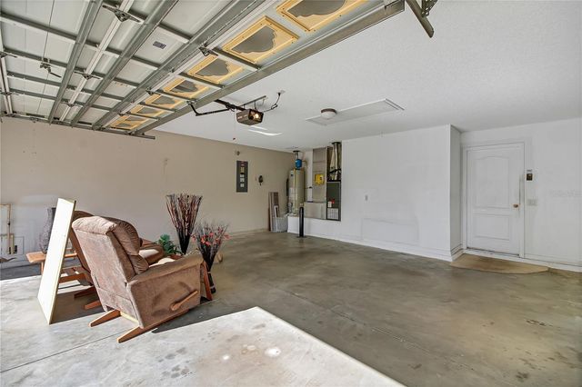 1203 LAUREL OAK LANE, Lady Lake, FL 32159