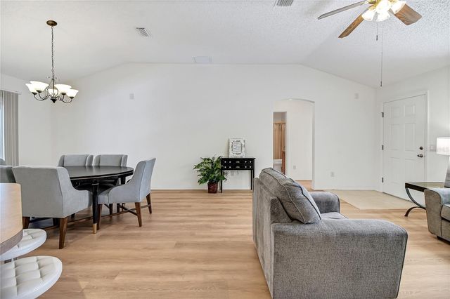 1203 LAUREL OAK LANE, Lady Lake, FL 32159