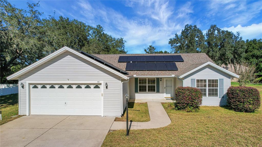 1203 LAUREL OAK LANE, Lady Lake, FL 32159