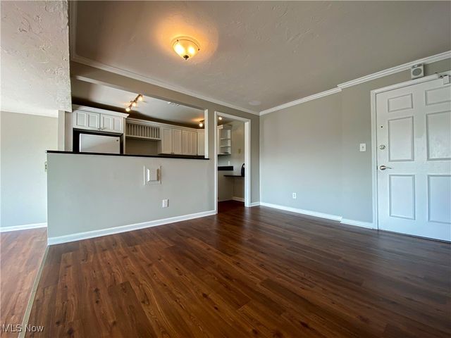 12900 Lake Avenue 610, Lakewood, OH 44107