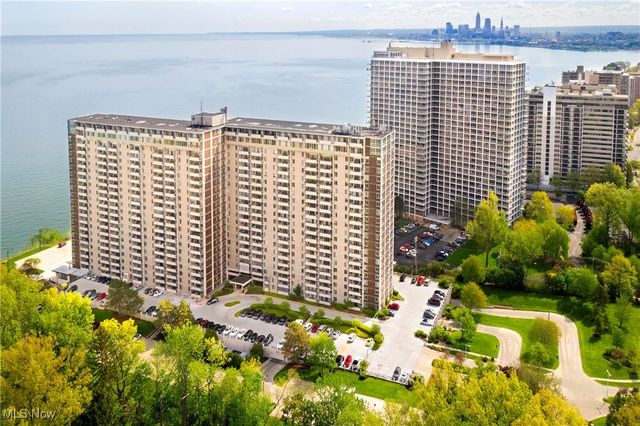 12900 Lake Avenue 610, Lakewood, OH 44107