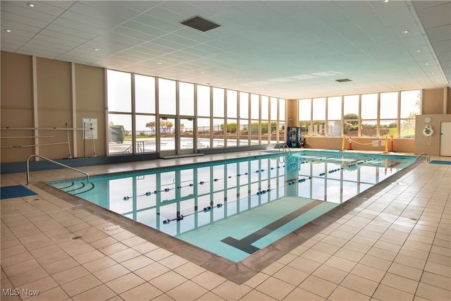 12900 Lake Avenue 610, Lakewood, OH 44107