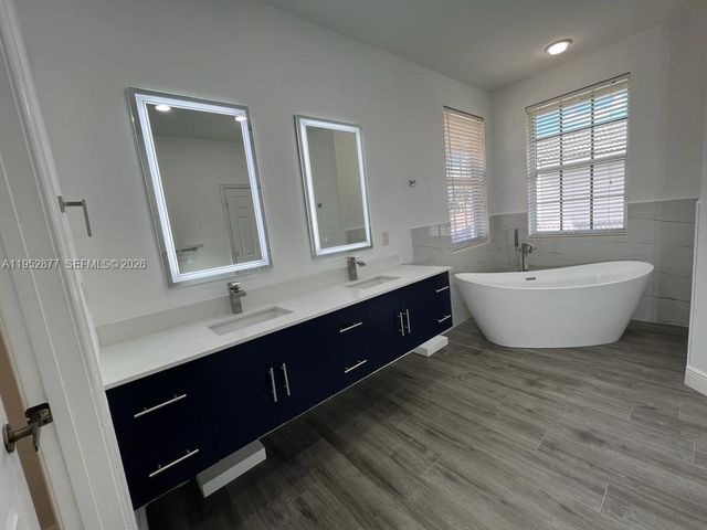 1971 Harbor View Cir 1971, Weston, FL 33327