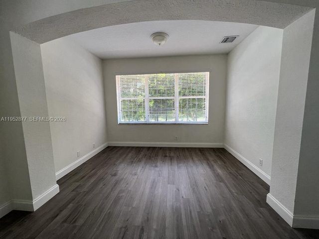 1971 Harbor View Cir 1971, Weston, FL 33327