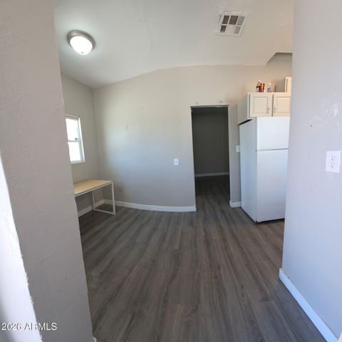 2002 W JEFFERSON Street, Phoenix, AZ 85009