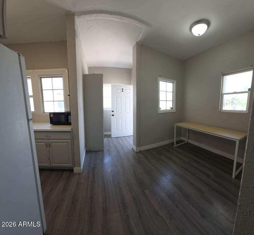 2002 W JEFFERSON Street, Phoenix, AZ 85009