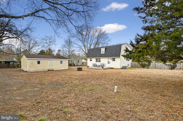 17 SISKIN LA, Cape May Court House, NJ 08210