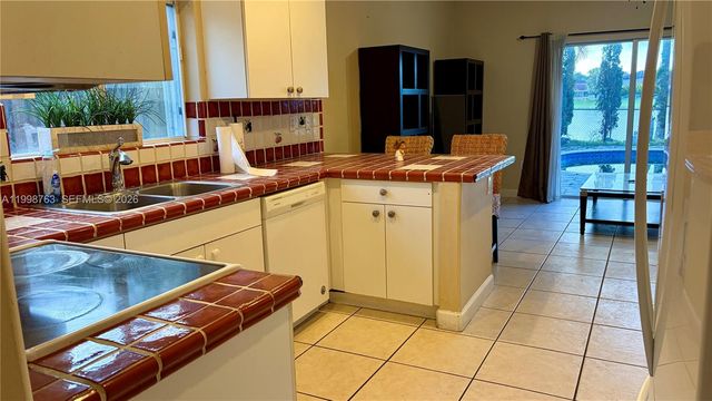 13553 SW 124th Ave Rd 13553, Miami, FL 33186