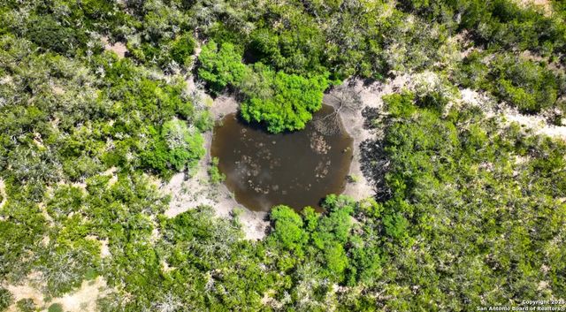 000 CR 342, Beeville, TX 78102