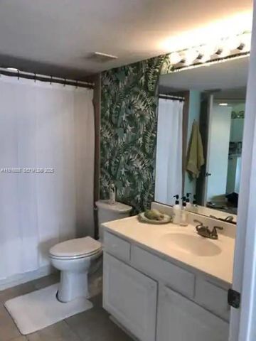 4105 Residence Drive 721, Fort Myers, FL 33901