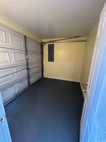 1607 Keck Avenue, Evansville, IN 47711