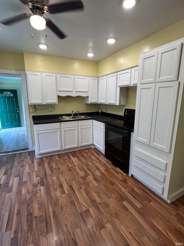 1607 Keck Avenue, Evansville, IN 47711