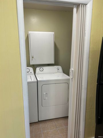 1607 Keck Avenue, Evansville, IN 47711