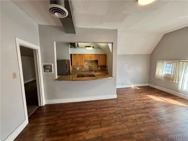 42 Richmond Avenue 3, Buffalo, NY 14222