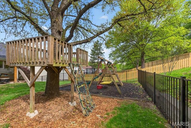 2512 Maple Crossing Drive, Wildwood, MO 63011