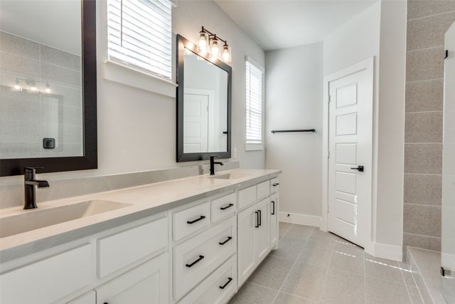 4913 Ivy Charm Way, Fort Worth, TX 76114