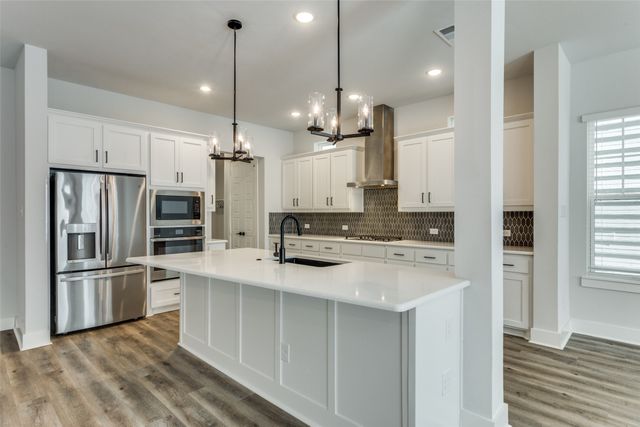 4913 Ivy Charm Way, Fort Worth, TX 76114