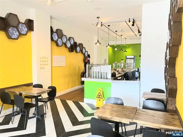 202 E Ridgewood Avenue, Ridgewood, NJ 07450