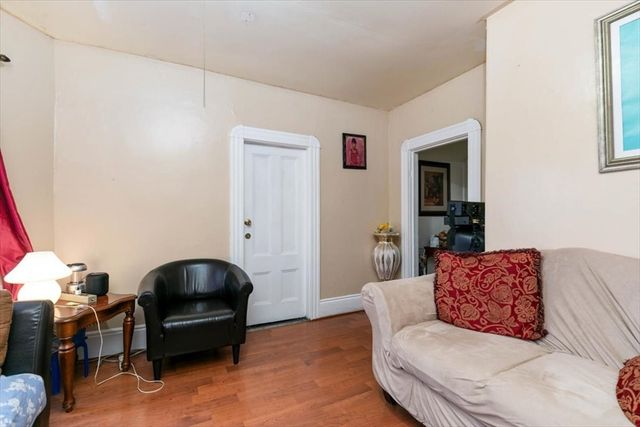 2 Washington St, Lawrence, MA 01841