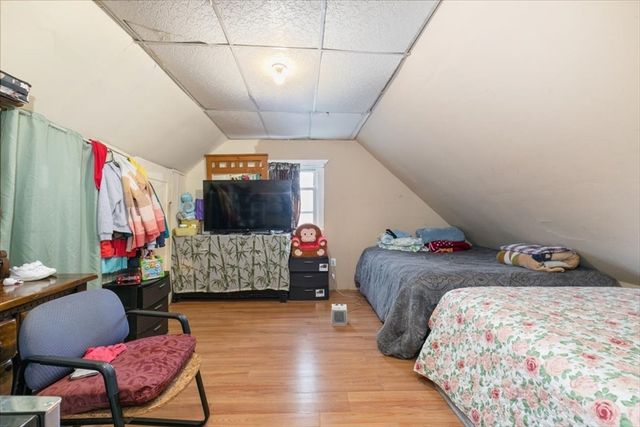 2 Washington St, Lawrence, MA 01841