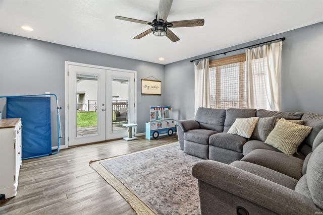 715 Laura Lane, Sweetser, IN 46987