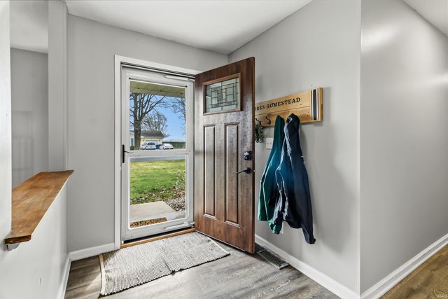 715 Laura Lane, Sweetser, IN 46987