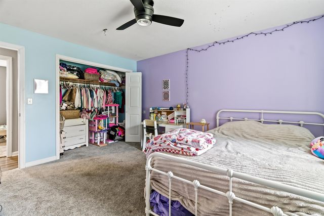 715 Laura Lane, Sweetser, IN 46987