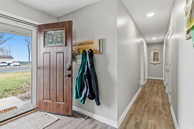 715 Laura Lane, Sweetser, IN 46987