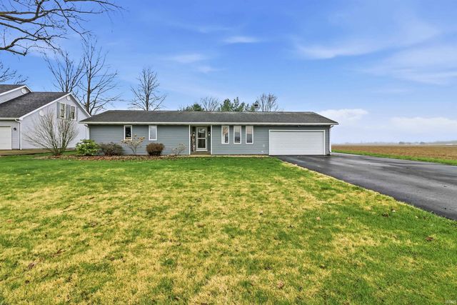 715 Laura Lane, Sweetser, IN 46987