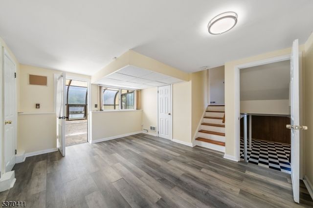 267 Church Ln, Wayne Twp., NJ 07470