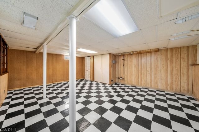 267 Church Ln, Wayne Twp., NJ 07470