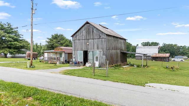 1510 HAWKERSMITH ROAD, Manchester, TN 37355