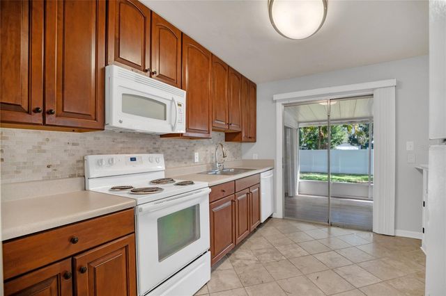 505 S CRYSTAL LAKE DRIVE, Orlando, FL 32803