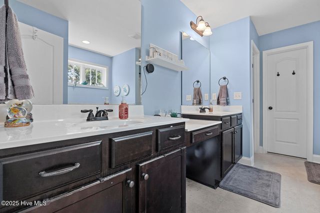 124 Kenna Court, Jacksonville, NC 28540