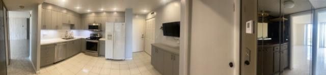 2851 NE 183rd Street 1903, North Miami Beach, FL 33160