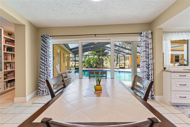 1905 COUNTRY CLUB COURT, Plant City, FL 33566