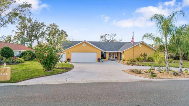 1905 COUNTRY CLUB COURT, Plant City, FL 33566