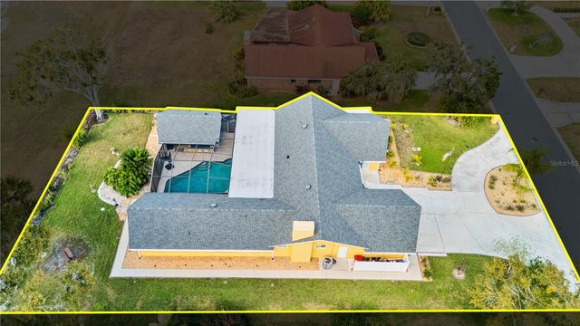 1905 COUNTRY CLUB COURT, Plant City, FL 33566