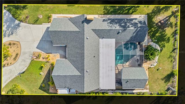 1905 COUNTRY CLUB COURT, Plant City, FL 33566