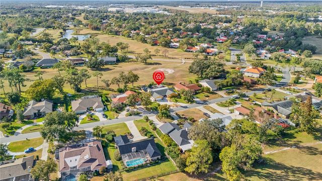 1905 COUNTRY CLUB COURT, Plant City, FL 33566