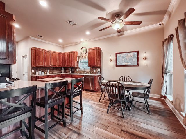 1504 Wade Street, Corsicana, TX 75110