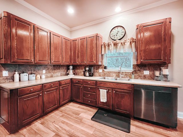 1504 Wade Street, Corsicana, TX 75110