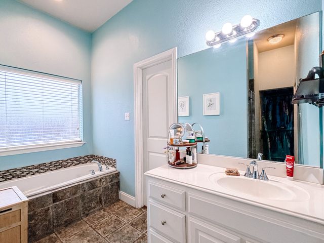 1504 Wade Street, Corsicana, TX 75110