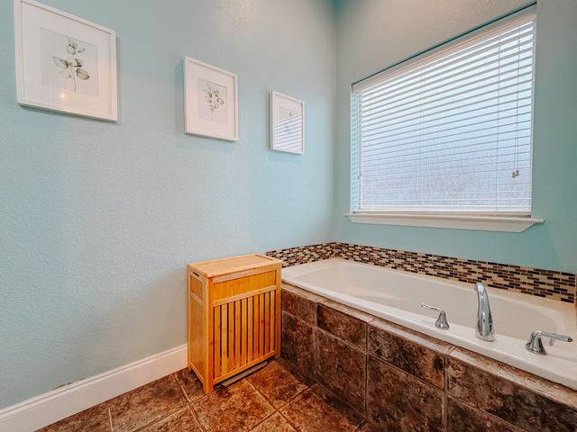 1504 Wade Street, Corsicana, TX 75110