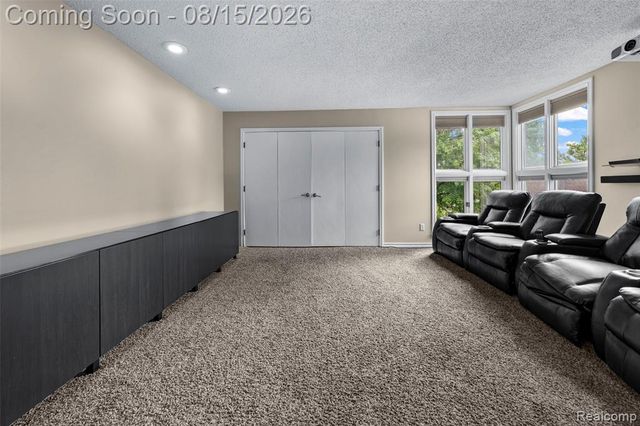 4994 Lake Bluff Road Road, West Bloomfield, MI 48323
