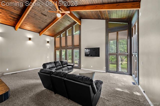 4994 Lake Bluff Road Road, West Bloomfield, MI 48323