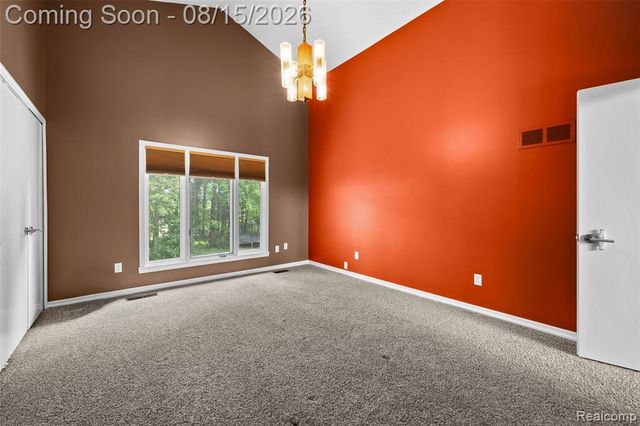 4994 Lake Bluff Road Road, West Bloomfield, MI 48323